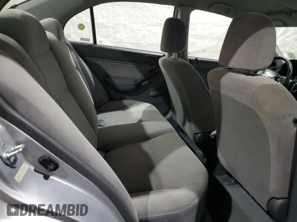 ✅ 2001 Honda Civic DX • VIN: 2HGES162X1H527248 • Lot: 84811674. Listed on Copart with 132,592 mi. Free auction sales archive from the USA and detailed vehicle history report at DreamBid. Image 10.