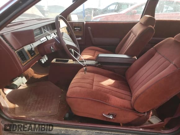 ✅ 1982 Chevrolet Celebrity • VIN: 1G1AW27RXCG123019 • Лот: 77016544. Опубликован ранее на Copart с пробегом 57 150 миль. Бесплатный доступ к архиву аукционных продаж из США и подробный отчёт об истории автомобиля на DreamBid. Изображение 7.