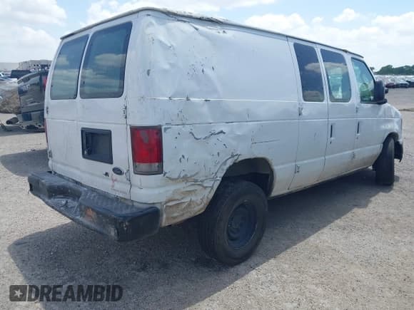 ✅ 2008 Ford Econoline Cargo Commercial • VIN: 1FTSE34L48DA95375 • Lot: 42565086. Listed on IAAI with 276,878 mi. Free auction sales archive from the USA and detailed vehicle history report at DreamBid. Image 4.