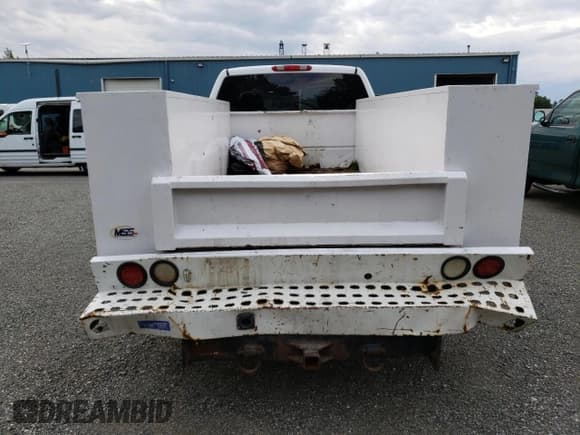 ✅ 2008 Chevrolet Silverado 2500HD • VIN: 1GBHK29658E112182 • Лот: 62893744. Опубликован ранее на Copart с пробегом 149 482 миль. Бесплатный доступ к архиву аукционных продаж из США и подробный отчёт об истории автомобиля на DreamBid. Изображение 6.