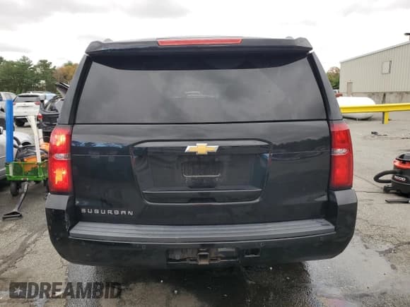 ✅ 2016 Chevrolet Suburban LT • VIN: 1GNSKHKC0GR204786 • Lot: 90288495. Wystawiony na Copart z przebiegiem 163 368 mil. Bezpłatny archiwum sprzedaży aukcyjnych z USA i szczegółowy raport historii pojazdu na DreamBid. Zdjęcie 6.