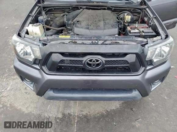 ✅ 2015 Toyota Tacoma PreRunner • VIN: 5TFJU4GN1FX088722 • Лот: 95121165. Опубликован ранее на Copart с пробегом 179 845 миль. Бесплатный доступ к архиву аукционных продаж из США и подробный отчёт об истории автомобиля на DreamBid. Изображение 11.