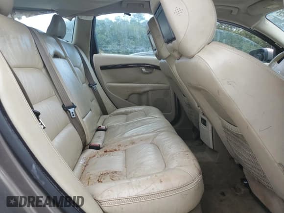 ✅ 2008 Volvo XC70 • VIN: YV4BZ982581013113 • Lot: 80566385. Listed on Copart with 220,209 mi. Free auction sales archive from the USA and detailed vehicle history report at DreamBid. Image 10.