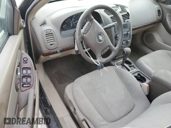 ✅ 2006 Chevrolet Malibu 2LT • VIN: 1G1ZT51806F244682 • Lot: 75945554. Wystawiony na Copart z przebiegiem 86 524 mil mil. Skorzystaj z bezpłatnego archiwum sprzedaży aukcyjnych z USA i zobacz szczegółowy raport historii pojazdu na DreamBid. Zdjęcie 8.