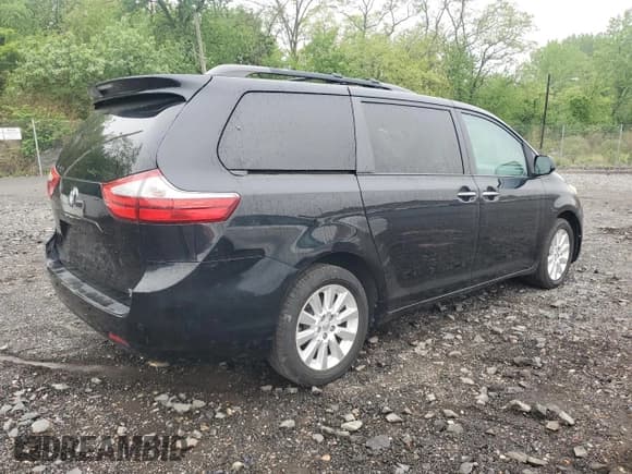 ✅ 2015 Toyota Sienna Limited • VIN: 5TDDK3DC2FS126562 • Lot: 55943875. Listed on Copart with 77,688 mi. Free auction sales archive from the USA and detailed vehicle history report at DreamBid. Image 3.