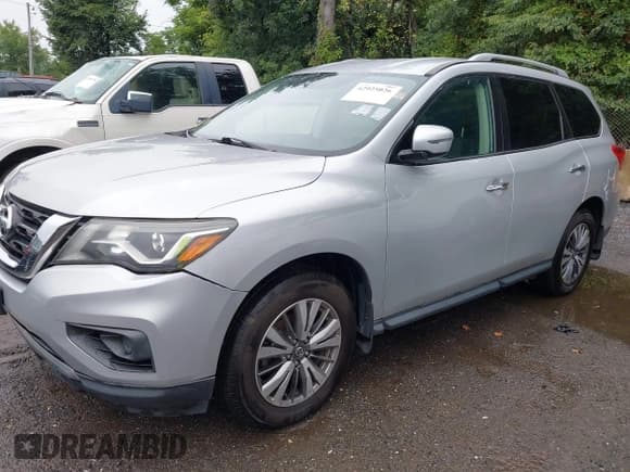 ✅ 2020 Nissan Pathfinder S • VIN: 5N1DR2AM7LC580799 • Лот: 42925026. Опубликован ранее на IAAI с пробегом 73 737 миль. Бесплатный доступ к архиву аукционных продаж из США и подробный отчёт об истории автомобиля на DreamBid. Изображение 2.