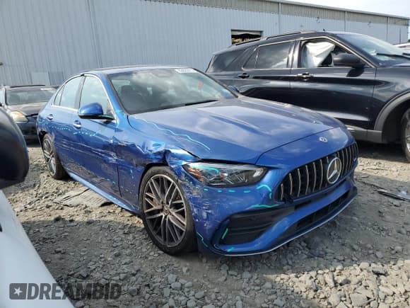 ✅ 2023 Mercedes-Benz C 43 AMG • VIN: W1KAF8HB0PR138222 • Lot: 63623915. Wystawiony na Copart z przebiegiem 48 960 mil. Bezpłatny archiwum sprzedaży aukcyjnych z USA i szczegółowy raport historii pojazdu na DreamBid. Zdjęcie 4.
