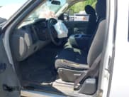 ✅ 2010 Chevrolet Silverado 2500HD • VIN: 1GC5CVBG3AZ266887 • Lot: 42055588. Wystawiony na IAAI z przebiegiem 150 946 mil. Bezpłatny archiwum sprzedaży aukcyjnych z USA i szczegółowy raport historii pojazdu na DreamBid. Zdjęcie 14.