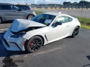 ✅ 2025 Toyota 86 Premium • VIN: JF1ZNBE19S8755437 • Лот: 43448598. Опубликован ранее на IAAI с пробегом 2 577 миль. Бесплатный доступ к архиву аукционных продаж из США и подробный отчёт об истории автомобиля на DreamBid. Изображение 2.