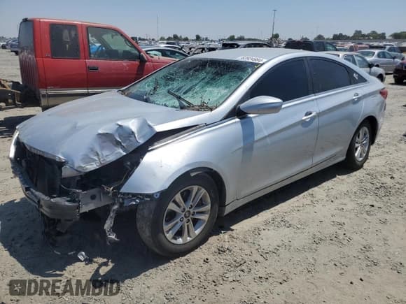 ✅ 2013 Hyundai Sonata GLS • VIN: 5NPEB4AC3DH705822 • Лот: 63924984. Опубликован ранее на Copart с пробегом 109 229 миль. Бесплатный доступ к архиву аукционных продаж из США и подробный отчёт об истории автомобиля на DreamBid. Изображение 1.