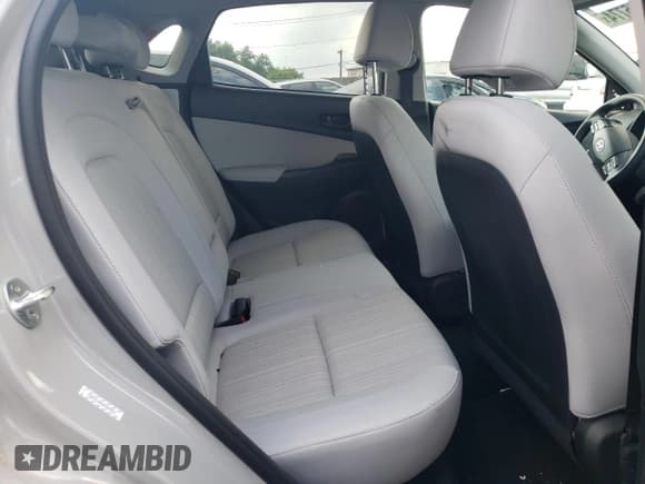 ✅ 2022 Hyundai Kona SEL • VIN: KM8K6CAB9NU829931 • Лот: 60655774. Опубликован ранее на Copart с пробегом 31 655 миль. Бесплатный доступ к архиву аукционных продаж из США и подробный отчёт об истории автомобиля на DreamBid. Изображение 10.