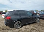 ✅ 2016 BMW X5 M • VIN: 5YMKT6C56G0R78370 • Лот: 64634225. Опубликован ранее на Copart с пробегом 117 995 миль. Бесплатный доступ к архиву аукционных продаж из США и подробный отчёт об истории автомобиля на DreamBid. Изображение 3.