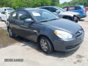 ✅ 2009 Hyundai Accent GS • VIN: KMHCM36C09U125022 • Лот: 42799678. Опубликован ранее на IAAI с пробегом 88 766 миль. Бесплатный доступ к архиву аукционных продаж из США и подробный отчёт об истории автомобиля на DreamBid. Изображение 1.