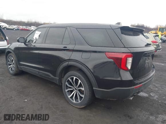 ✅ 2022 Ford Explorer ST-Line • VIN: 1FMSK8KH5NGA77560 • Lot: 41952142. Listed on IAAI with 44,856 mi. Free auction sales archive from the USA and detailed vehicle history report at DreamBid. Image 3.