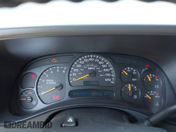 ✅ 2005 Chevrolet Suburban LT • VIN: 3GNGC26G85G249890 • Лот: 42348239. Опубликован ранее на IAAI с пробегом 185 416 миль. Бесплатный доступ к архиву аукционных продаж из США и подробный отчёт об истории автомобиля на DreamBid. Изображение 7.