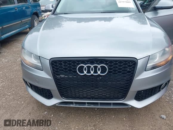 ✅ 2009 Audi A4 Premium • VIN: WAUJF78K19N066782 • Lot: 42757809. Wystawiony na IAAI z przebiegiem 151 947 mil. Bezpłatny archiwum sprzedaży aukcyjnych z USA i szczegółowy raport historii pojazdu na DreamBid. Zdjęcie 6.