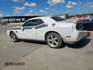 ✅ 2010 Dodge Challenger R/T Classic • VIN: 2B3CJ5DT5AH265314 • Lot: 84920985. Wystawiony na Copart z przebiegiem 168 081 mil. Bezpłatny archiwum sprzedaży aukcyjnych z USA i szczegółowy raport historii pojazdu na DreamBid. Zdjęcie 2.