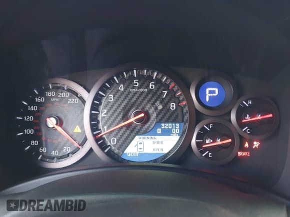 ✅ 2017 Nissan GT-R Premium • VIN: JN1AR5EF2HM820995 • Lot: 43699613. Listed on IAAI with 32,013 mi. Free auction sales archive from the USA and detailed vehicle history report at DreamBid. Image 7.