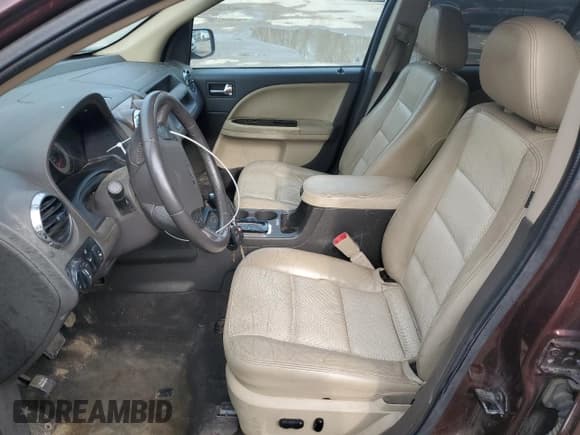 ✅ 2009 Ford Taurus X Eddie Bauer • VIN: 1FMDK08W39GA02944 • Лот: 81401644. Опубликован ранее на Copart с пробегом 203 313 миль. Бесплатный доступ к архиву аукционных продаж из США и подробный отчёт об истории автомобиля на DreamBid. Изображение 7.