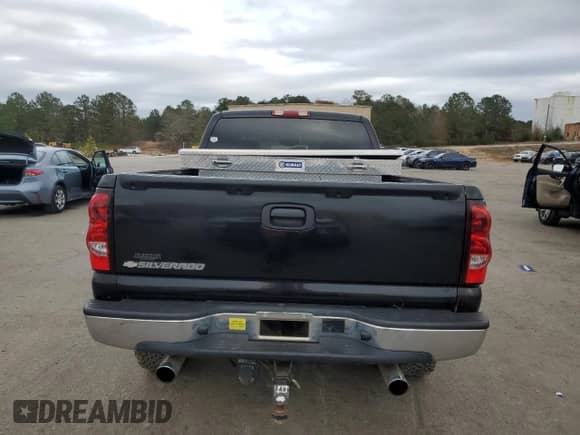 2007 Chevrolet Silverado 1500 with VIN 2GCEK19Z471107347, listed as a Copart auction lot 85774164 with 270,811 mi miles and Salvage title. Bid and sale history available at DreamBid. Image 6.