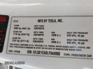 ✅ 2020 Tesla Model 3 Standard Range Plus • VIN: 5YJ3E1EAXLF644990 • Lot: 43772928. Wystawiony na IAAI z przebiegiem 48 180 mil. Bezpłatny archiwum sprzedaży aukcyjnych z USA i szczegółowy raport historii pojazdu na DreamBid. Zdjęcie 9.