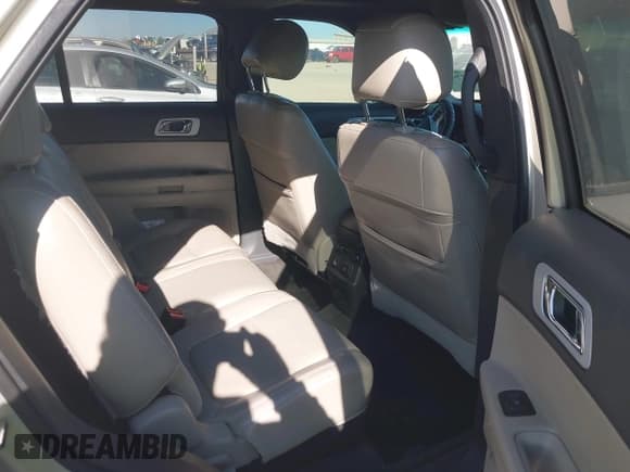 ✅ 2011 Ford Explorer Limited • VIN: 1FMHK7F8XBGA30146 • Lot: 43893256. Wystawiony na IAAI z przebiegiem 170 292 mil. Bezpłatny archiwum sprzedaży aukcyjnych z USA i szczegółowy raport historii pojazdu na DreamBid. Zdjęcie 8.