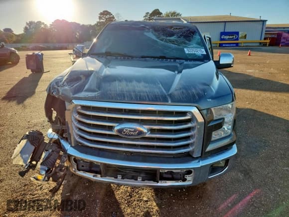 ✅ 2015 Ford F-150 XLT • VIN: 1FTEW1CPXFKD55340 • Lot: 92253215. Listed on Copart with 161,362 mi. Free auction sales archive from the USA and detailed vehicle history report at DreamBid. Image 5.