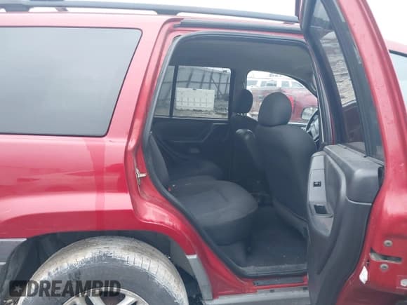 ✅ 2002 Jeep Grand Cherokee Laredo • VIN: 1J4GW48S82C316851 • Lot: 43260328. Listed on IAAI with 167,363 mi. Free auction sales archive from the USA and detailed vehicle history report at DreamBid. Image 8.