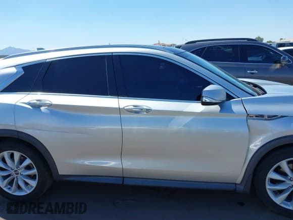 ✅ 2019 Infiniti QX50 Luxe • VIN: 3PCAJ5M36KF106346 • Лот: 43311451. Опубликован ранее на IAAI с пробегом 83 437 миль. Бесплатный доступ к архиву аукционных продаж из США и подробный отчёт об истории автомобиля на DreamBid. Изображение 14.