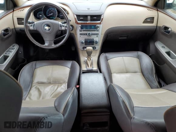 ✅ 2010 Chevrolet Malibu LTZ • VIN: 1G1ZE5E70AF142416 • Lot: 63426164. Listed on Copart with 184,993 mi. Free auction sales archive from the USA and detailed vehicle history report at DreamBid. Image 8.