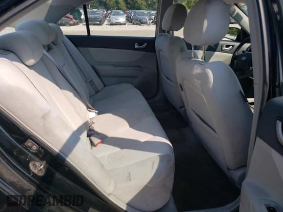 ✅ 2008 Hyundai Sonata GLS • VIN: 5NPET46C18H334526 • Лот: 70719874. Опубликован ранее на Copart с пробегом 178 017 миль. Бесплатный доступ к архиву аукционных продаж из США и подробный отчёт об истории автомобиля на DreamBid. Изображение 10.