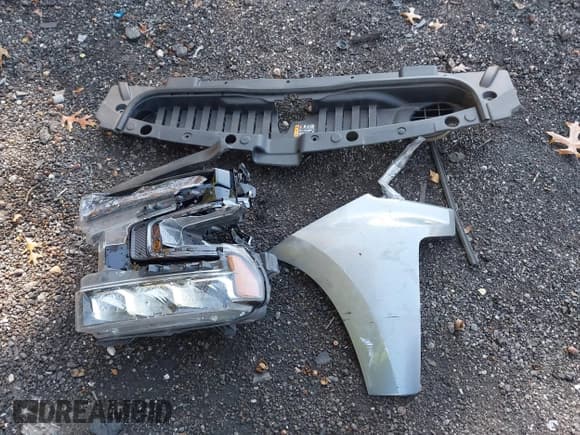 ✅ 2021 Chevrolet Silverado 1500 LT Trail Boss • VIN: 1GCPYFEL4MZ260285 • Lot: 43559454. Wystawiony na IAAI z przebiegiem 89 699 mil. Bezpłatny archiwum sprzedaży aukcyjnych z USA i szczegółowy raport historii pojazdu na DreamBid. Zdjęcie 12.