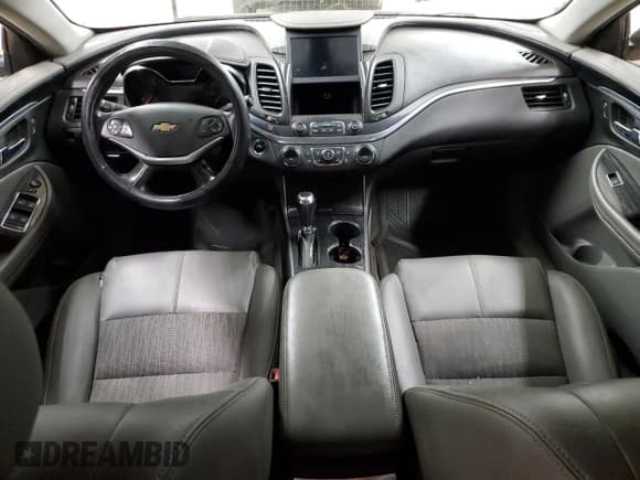 ✅ 2018 Chevrolet Impala LT • VIN: 1G1105S34JU115132 • Лот: 72012924. Опубликован ранее на Copart с пробегом 168 716 миль. Бесплатный доступ к архиву аукционных продаж из США и подробный отчёт об истории автомобиля на DreamBid. Изображение 8.