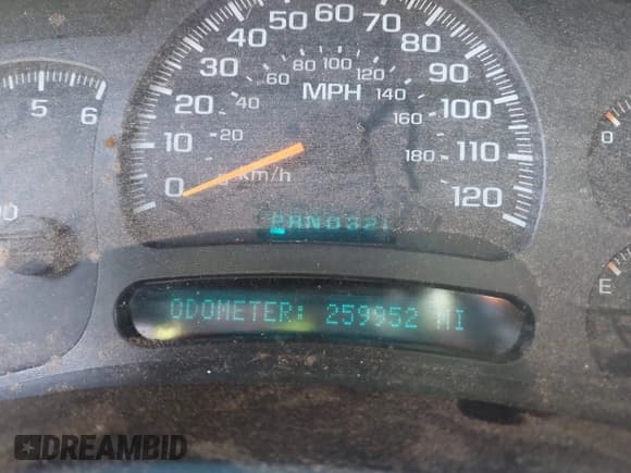 ✅ 2004 Chevrolet Silverado 2500HD LS • VIN: 1GCHC23U74F187387 • Лот: 42452518. Опубликован ранее на IAAI с пробегом 259 952 миль. Бесплатный доступ к архиву аукционных продаж из США и подробный отчёт об истории автомобиля на DreamBid. Изображение 7.