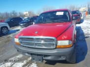 ✅ 2004 Dodge Dakota • VIN: 1D7HG12K94S556391 • Lot: 41729905. Wystawiony na IAAI z przebiegiem 220 306 mil. Bezpłatny archiwum sprzedaży aukcyjnych z USA i szczegółowy raport historii pojazdu na DreamBid. Zdjęcie 6.
