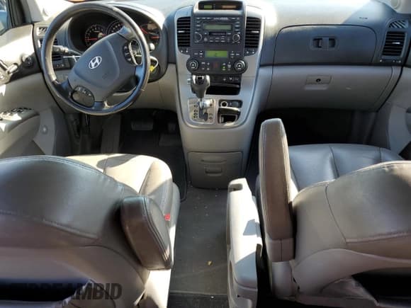 ✅ 2007 Hyundai Entourage GLS • VIN: KNDMC233876021051 • Лот: 90714575. Опубликован ранее на Copart с пробегом 201 965 миль. Бесплатный доступ к архиву аукционных продаж из США и подробный отчёт об истории автомобиля на DreamBid. Изображение 8.