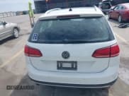 ✅ 2019 Volkswagen Golf S • VIN: 3VWH17AUXKM517653 • Lot: 43159650. Wystawiony na IAAI z przebiegiem 80 980 mil. Bezpłatny archiwum sprzedaży aukcyjnych z USA i szczegółowy raport historii pojazdu na DreamBid. Zdjęcie 16.