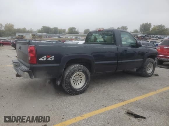 ✅ 2003 Chevrolet Silverado 1500 LS • VIN: 1GCEK14T03Z199013 • Lot: 90223635. Listed on Copart with 288,998 mi. Free auction sales archive from the USA and detailed vehicle history report at DreamBid. Image 3.