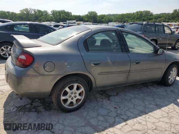 2005 Dodge Neon SXT z VIN 1B3ES56C05D212087, wystawiony jako Copart lot #60659135 z przebiegiem Nie podano mil oraz Szkoda całkowita • Salvage title. Historia ofert i sprzedaży dostępna na DreamBid. Obrazek 3.