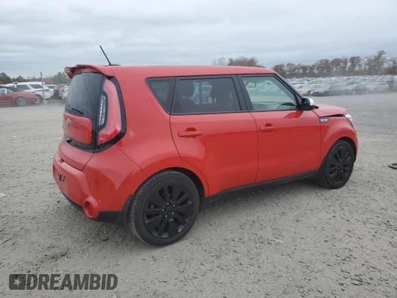✅ 2014 Kia Soul + • VIN: KNDJX3A5XE7704362 • Lot: 90543625. Wystawiony na Copart z przebiegiem 104 163 mil. Bezpłatny archiwum sprzedaży aukcyjnych z USA i szczegółowy raport historii pojazdu na DreamBid. Zdjęcie 3.
