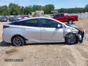 ✅ 2019 Toyota Prius L Eco • VIN: JTDKARFU8K3102460 • Lot: 43171346. Listed on IAAI with 71,434 mi. Free auction sales archive from the USA and detailed vehicle history report at DreamBid. Image 13.