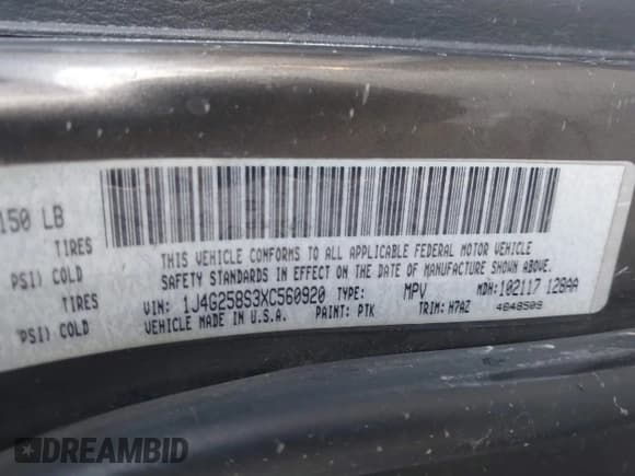 ✅ 1999 Jeep Grand Cherokee Laredo • VIN: 1J4G258S3XC560920 • Lot: 43885427. Listed on IAAI with 176,308 mi. Free auction sales archive from the USA and detailed vehicle history report at DreamBid. Image 9.