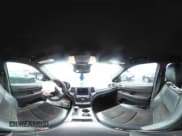 ✅ 2018 Jeep Grand Cherokee Altitude • VIN: 1C4RJEAG5JC125623 • Lot: 42725317. Wystawiony na IAAI z przebiegiem 109 018 mil. Bezpłatny archiwum sprzedaży aukcyjnych z USA i szczegółowy raport historii pojazdu na DreamBid. Zdjęcie 18.