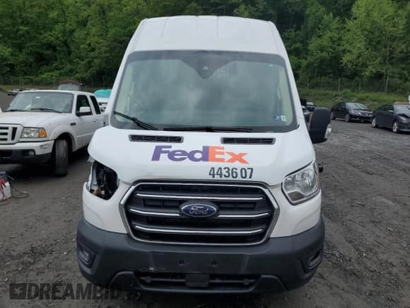 ✅ 2020 Ford Transit Cargo • VIN: 1FTBW3U88LKB34059 • Лот: 57055695. Опубликован ранее на Copart с пробегом 77 813 миль. Бесплатный доступ к архиву аукционных продаж из США и подробный отчёт об истории автомобиля на DreamBid. Изображение 5.