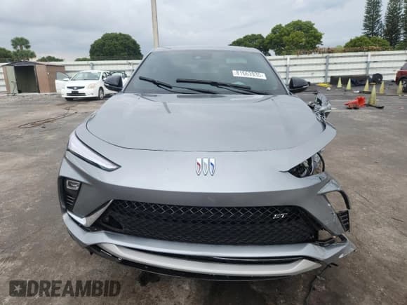 ✅ 2024 Buick Envista Sport Touring • VIN: KL47LBE25RB154159 • Lot: 81663935. Listed on Copart with 17,423 mi. Free auction sales archive from the USA and detailed vehicle history report at DreamBid. Image 5.