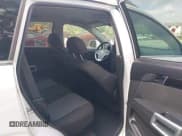 ✅ 2013 Chevrolet Captiva Sport LS • VIN: 3GNFL2EK6DS512195 • Lot: 42036605. Wystawiony na IAAI z przebiegiem 153 167 mil. Bezpłatny archiwum sprzedaży aukcyjnych z USA i szczegółowy raport historii pojazdu na DreamBid. Zdjęcie 8.