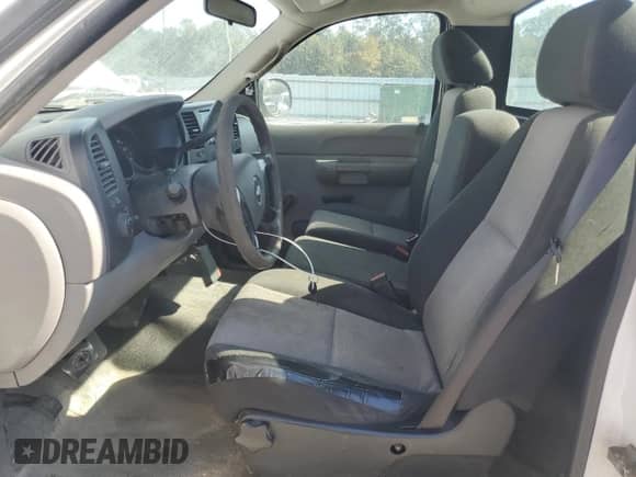 2007 Chevrolet Silverado 1500 Work Truck с VIN 1GCEC14C47Z606575, выставлен на аукционе Copart как лот 89462195 с пробегом 242 311 миль миль и Списание • Salvage title. История ставок и продаж доступна на DreamBid. Изображение 7.