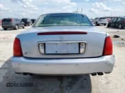 ✅ 2004 Cadillac DeVille DHS • VIN: 1G6KE54Y74U220213 • Lot: 64277385. Listed on Copart with 142,344 mi. Free auction sales archive from the USA and detailed vehicle history report at DreamBid. Image 6.