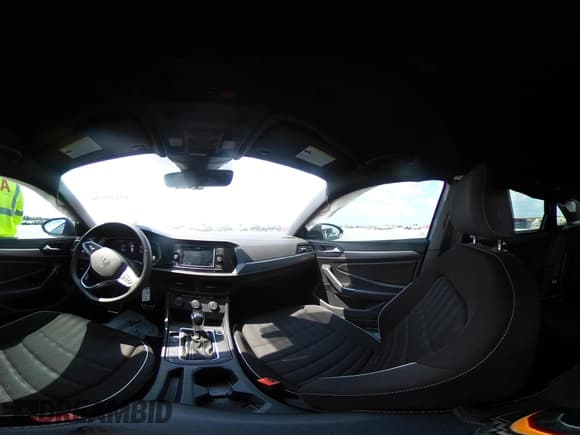 ✅ 2024 Volkswagen Jetta Sport • VIN: 3VWBM7BU6RM061849 • Lot: 43220036. Listed on IAAI with 15,872 mi. Free auction sales archive from the USA and detailed vehicle history report at DreamBid. Image 19.