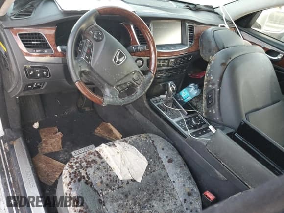 ✅ 2014 Hyundai Equus Signature • VIN: KMHGH4JH7EU083148 • Лот: 51021905. Опубликован ранее на Copart с пробегом Не указан. Бесплатный доступ к архиву аукционных продаж из США и подробный отчёт об истории автомобиля на DreamBid. Изображение 8.